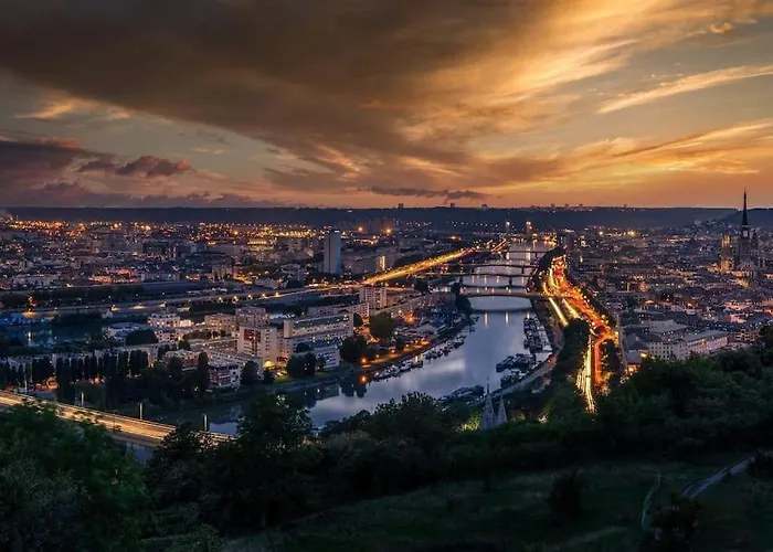 Petit Croix Apartment *